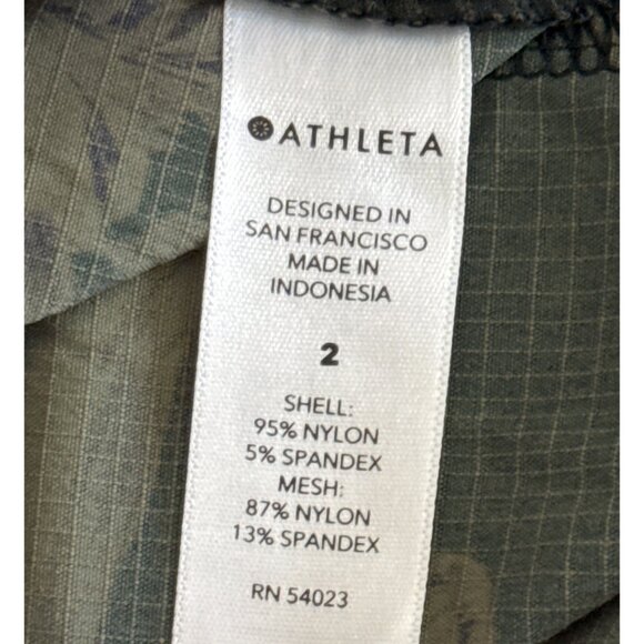 Athleta Printed Trekkie North Short Terra Firma Olive Green Size 2 657667‎ $69 - Picture 8 of 12